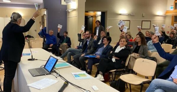 sviluppo sostenibile dei territori e percorsi di partecipazione Sviluppo sostenibile dei territori e percorsi di partecipazione